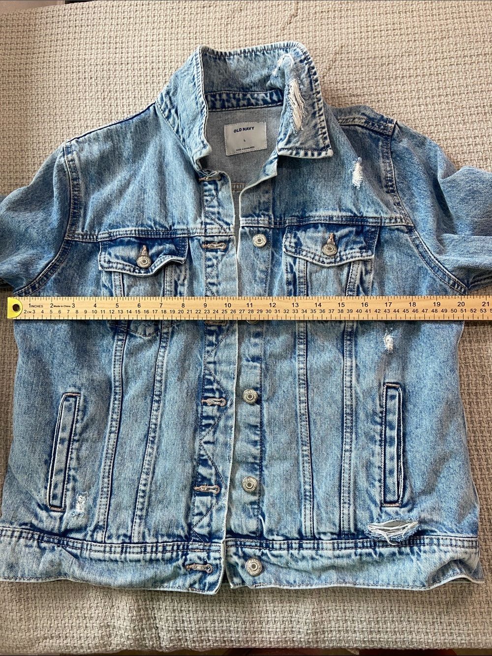 Old Navy Light Blue Distressed Denim Jacket sz L - Picture 5 of 9
